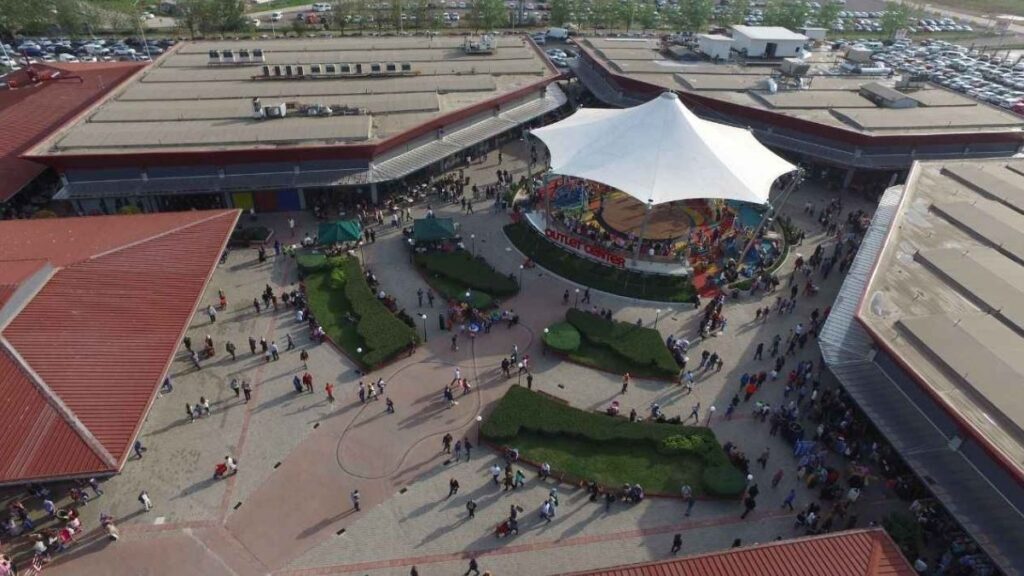 OUTLET CENTER İZMİT